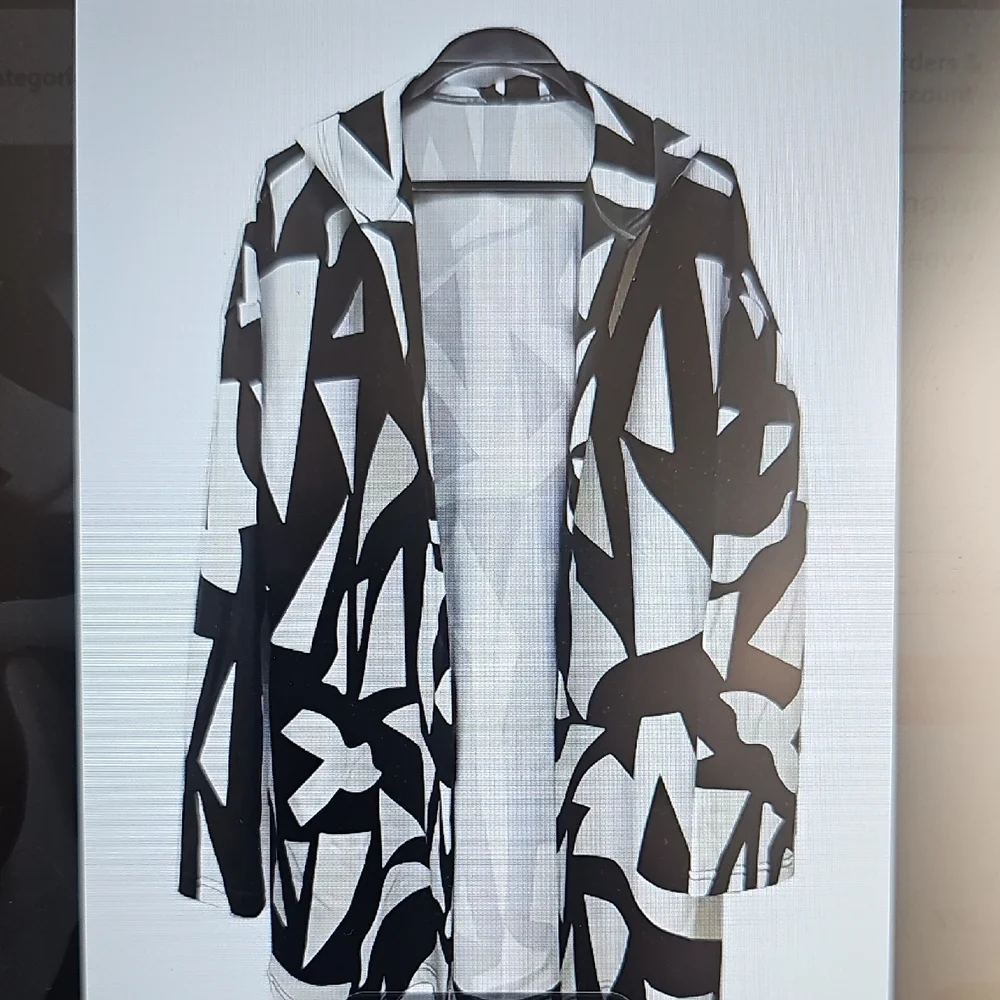 Women's Geo Black and White Colorblock Hooded Open Jacket XL - Picture 3 of 12
